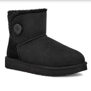 NEW Women's UGG Mini Bailey Button II Boot Women's Size 9 in Black